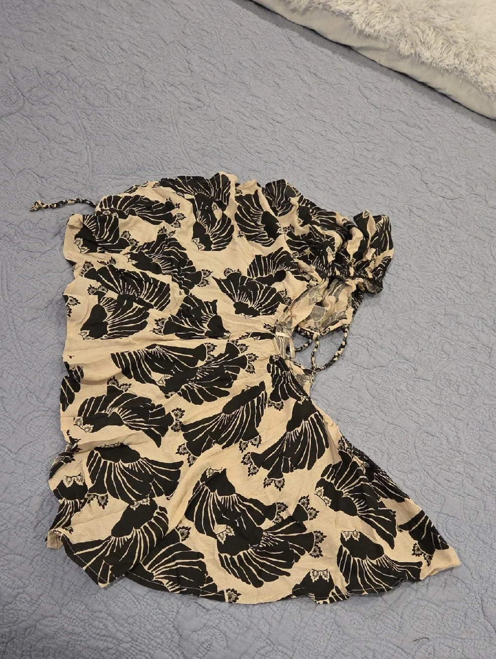 Free People Black & Cream Off-Shoulder Printed Blouse Size XS, New W/O Tags!